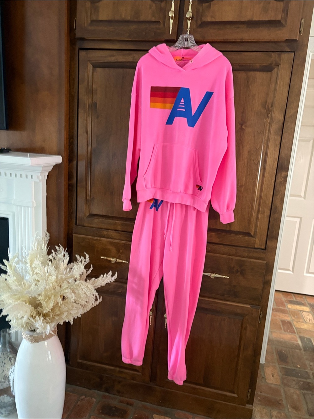 Aviator Nation Neon Pink Logo Relaxed Pullover Hoodie & Sweatpants Set M - Picture 9 of 15